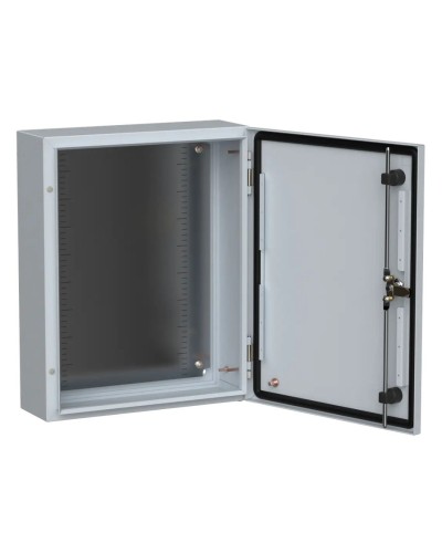 ЩМП-50.40.15 УХЛ1 IP66 500x400x150 TITAN 5 (TI5-10-N-050-040-015-66). Шкаф металлический с монтажной платой. IEK в Стерлитамаке