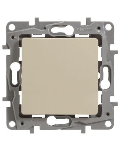 Переключатель 10AX-250В ETIKA, слоновая кость (672305). Выключатель. LegranD в Стерлитамаке
