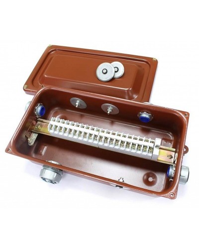 КСМР-20 У2 IP54 (zeta30375). Клеммные коробки КСМР с муфтами МВ-М(РКн) (металлорукав-коробка). ЗЭТА в Стерлитамаке